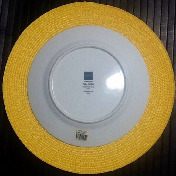 2 new Mikasa Parchment Blue Fine China 10.75" Dinner Plates w/ Platinum Scrolls - Picture 4 of 6